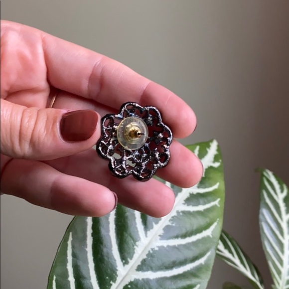 Earring Bundle - Picture 5 of 5